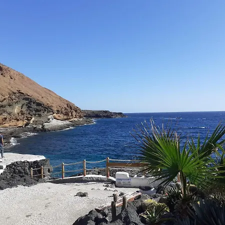 Holiday home Stunning Lovely Flat With Pool And Wi-fi, 31 *