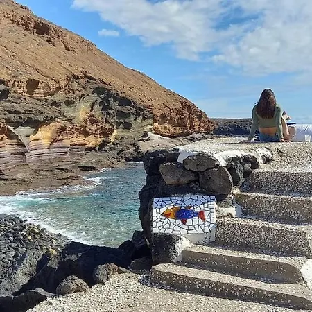 Stunning Lovely Flat With Pool And Wi-fi, 31 Holiday home